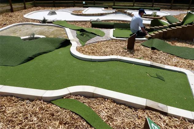 fitting-on-a-scorching-day-68f257d7c3dee